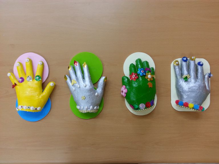 (click) 수고했다~내 손!