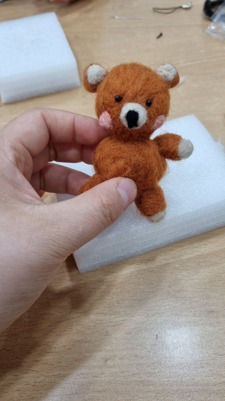 니트펠트~~~ 활동 설명지를 보고 순서대로 따라할수 있어요