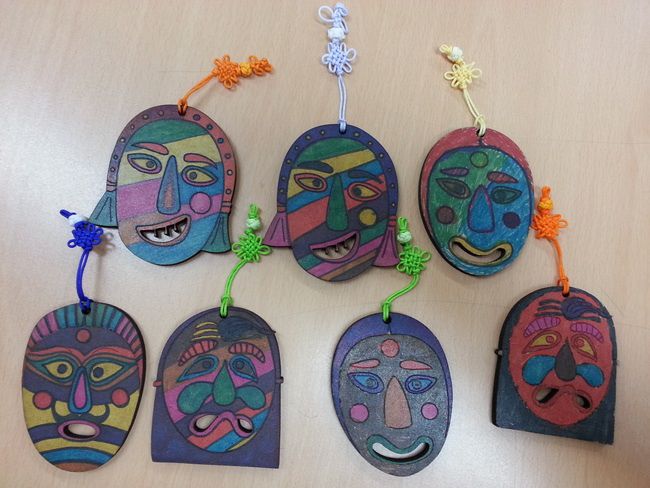 전통 탈 만들기